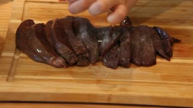 говяжья печень жареная с луком