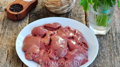 куриная печень с кабачками