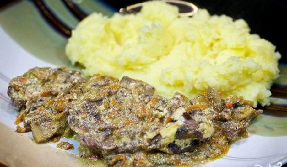 Рецепт куриной печени со сметаной