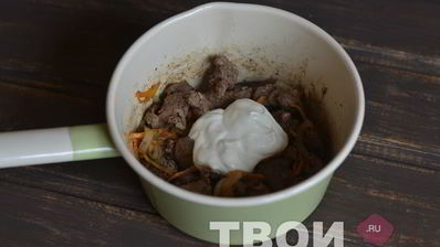 куриная печень в сметане