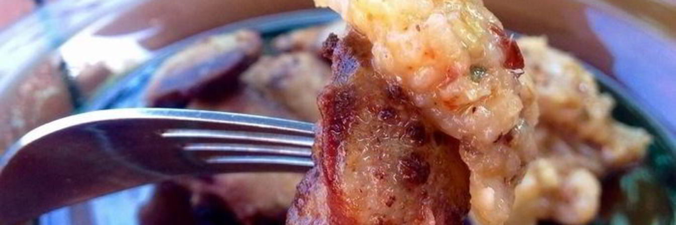 Жареная куриная печень с грушевым чатни