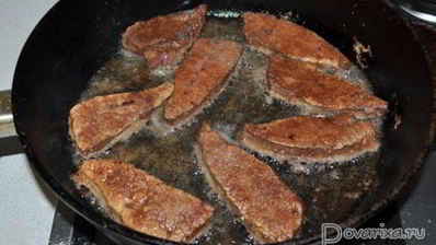 жареная печень с пикантным соусом