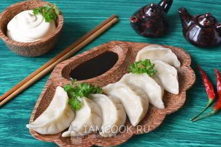 Пельмени с кальмарами