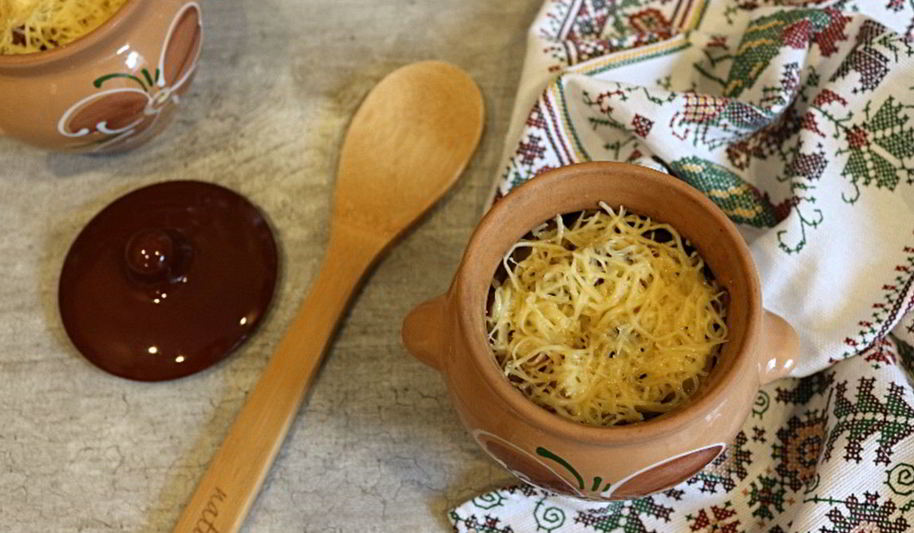 Рецепт пельменей в горшочках