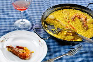 Паэлья с лангустином и гребешками