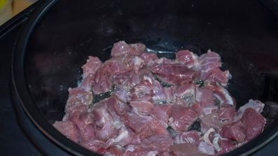 плов из перловки в мультиварке с мясом