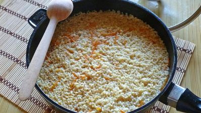 плов на сковороде со свининой