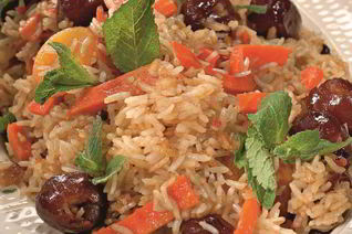 Плов с морковью и сухофруктами