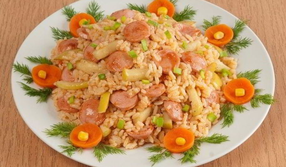 Рецепт плова с сосисками