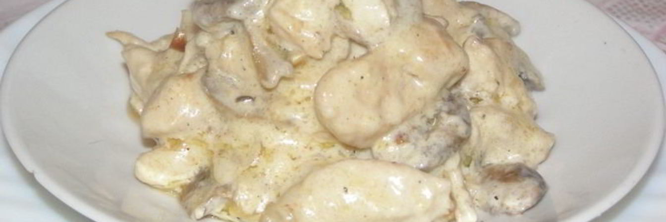 Фрикасе из курицы с шампиньонами