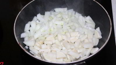 фрикасе из курицы в томате