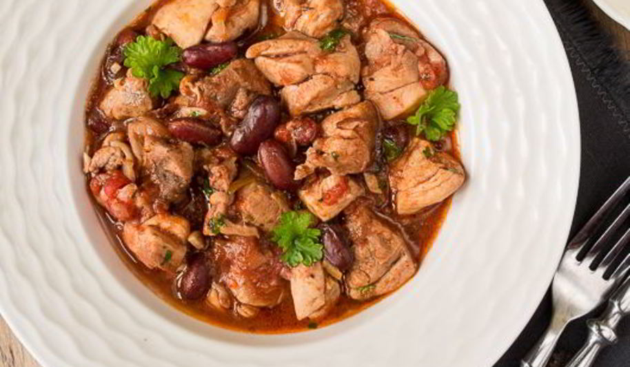 Рецепт куриного рагу с фасолью