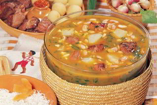 Овощное рагу с мясом и специями