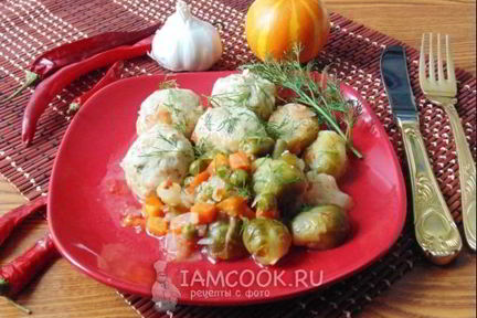 Овощное рагу с тефтелями