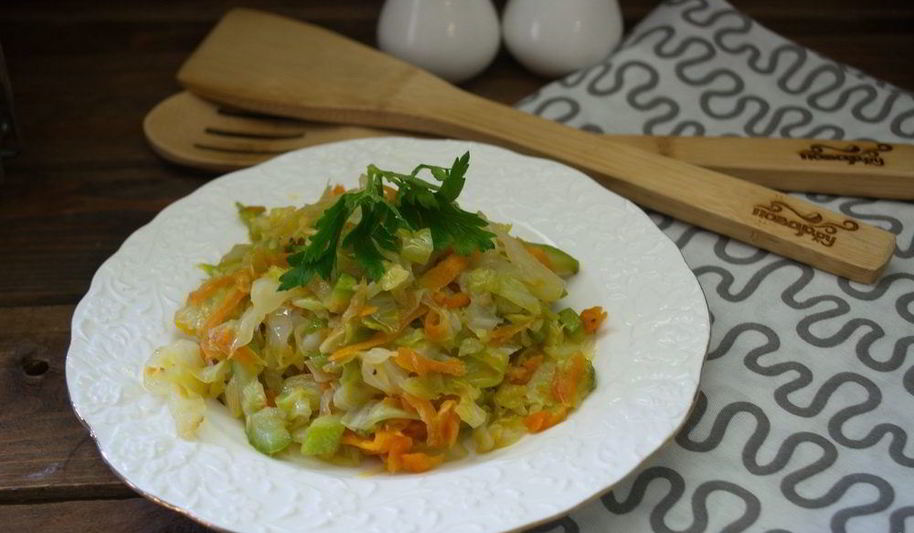 Рецепт рагу из кабачков и капусты