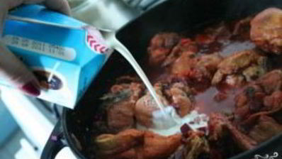 рагу из курицы со свеклой