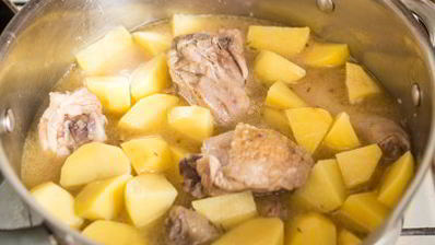 рагу из курицы в сметане