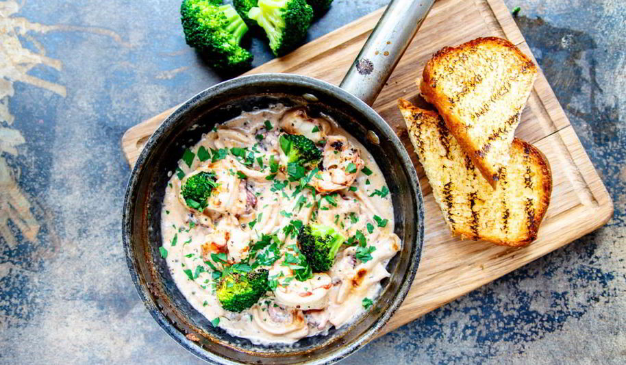 Рецепт рагу из морепродуктов с соусом зеленый перец