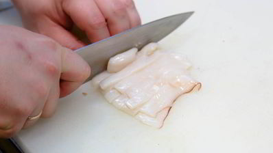 рагу из морепродуктов с соусом зеленый перец