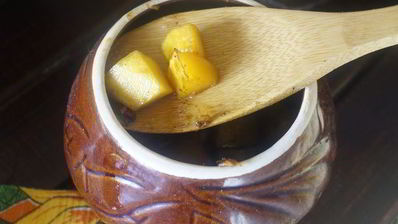 рагу со свининой и тыквой в горшочках