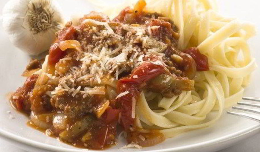 Рецепт тальятелле с утиным рагу, томатами и розмарином