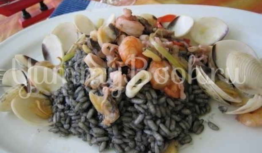 Рецепт ризотто черного с дарами моря