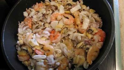 ризотто черное с дарами моря