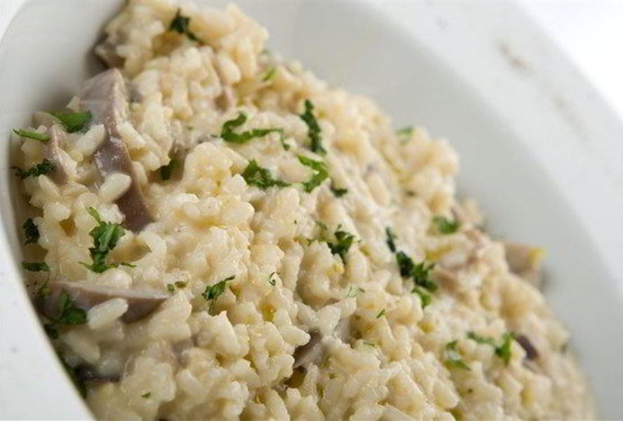 Ризотто с белыми грибами и петрушкой