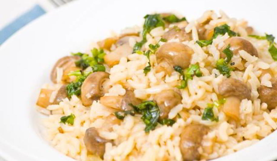 Рецепт ризотто с грибами, брокколи и миндалем