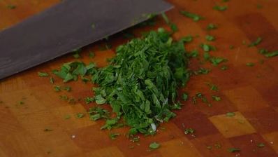 ризотто с перепелиными яйцами и копченым салом