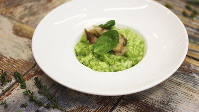 зеленое ризотто со скумбрией