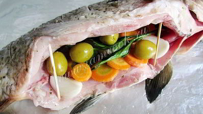 карп, запеченный в фольге