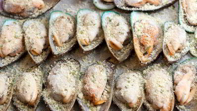 мидии в ракушках запеченные