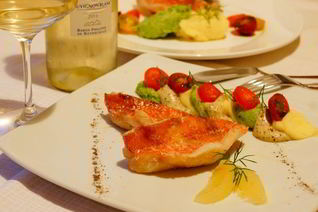 Морской окунь с картофельным стумпом