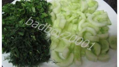 рыба под огуречным соусом