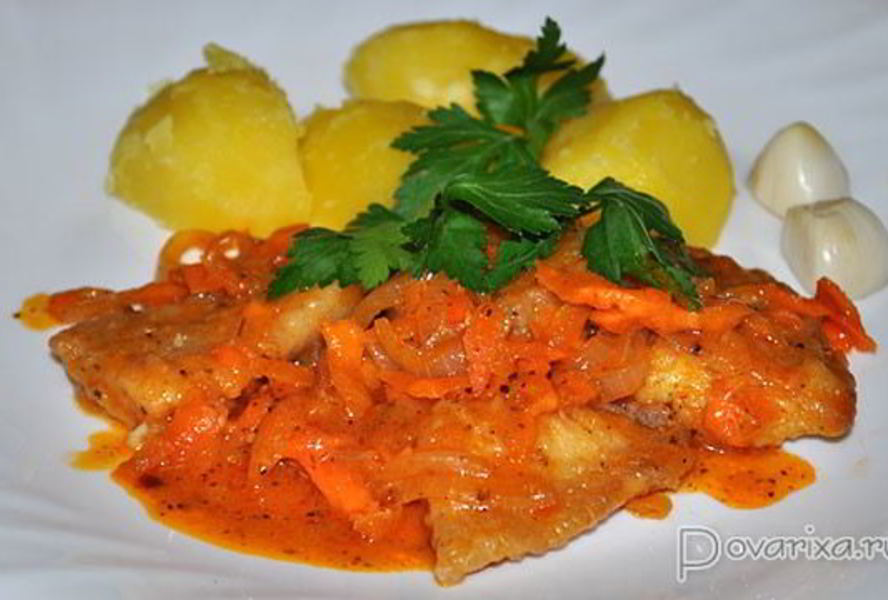 Тушеное филе тилапии