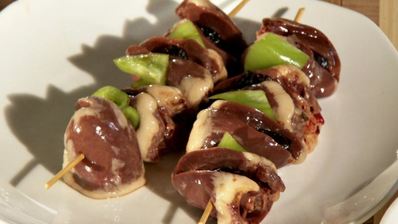 шашлычки из сердечек индейки с пилавом