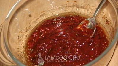 шашлык из куриных сердечек в томатном соусе