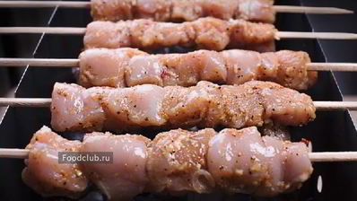шашлык из курицы в чесночно-луковом маринаде