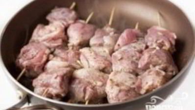 шашлык на шпажках в духовке