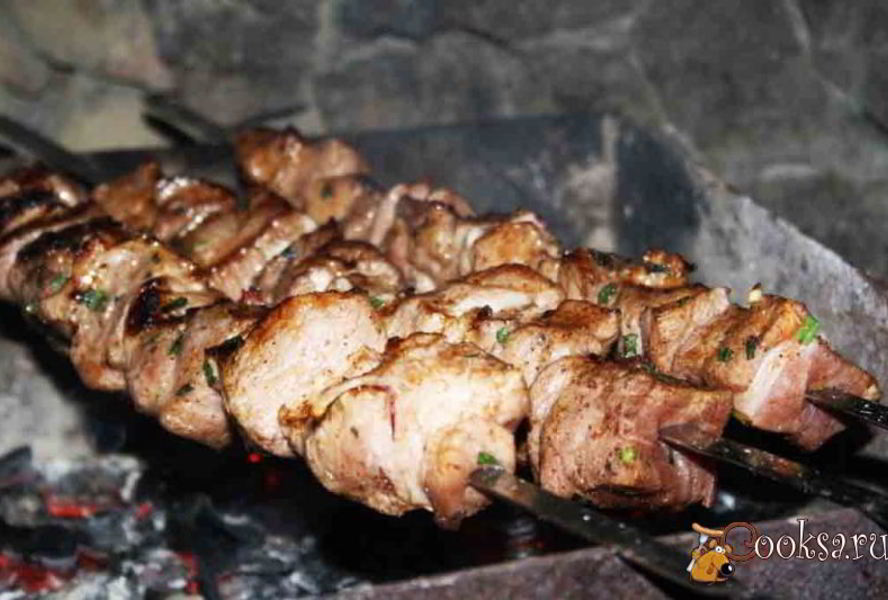Сочный шашлык из свиной шеи