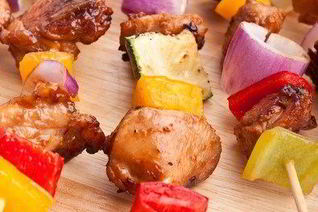 Свиные шашлыки на гриле в лаймовом маринаде