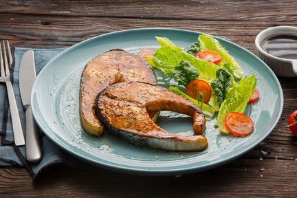 Стейк из семги в глазури терияки