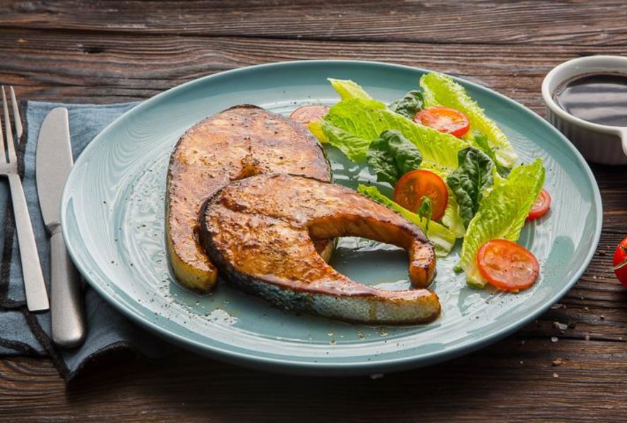 Стейк из семги в глазури терияки