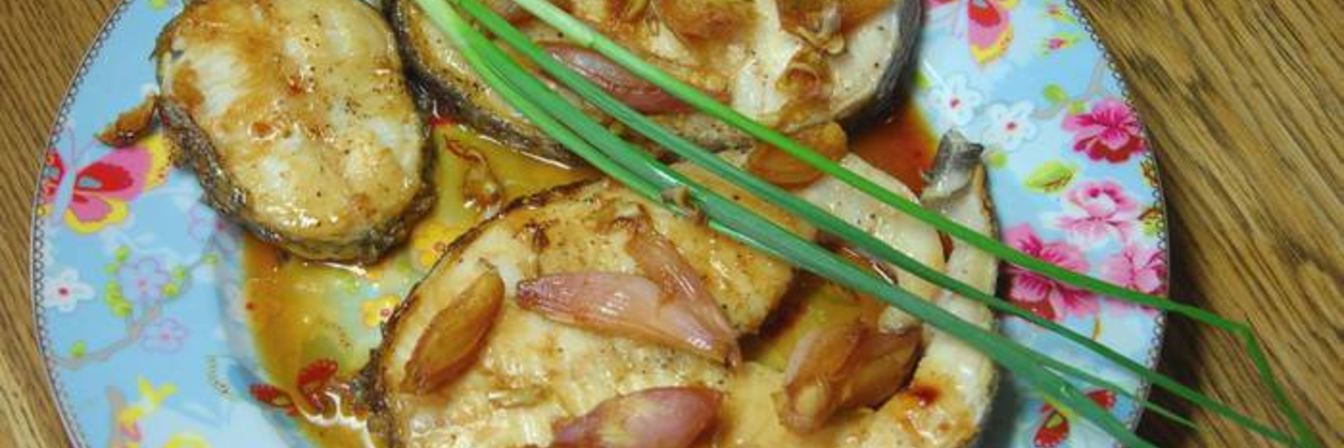 Стейки из белой рыбы в соусе терияки