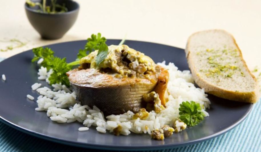 Рецепт стейков из горбуши с начинкой из грибов