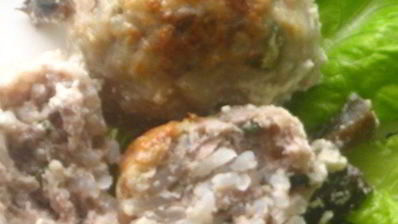 нежнейшие тефтели с овощами под сметанно-грибным соусом