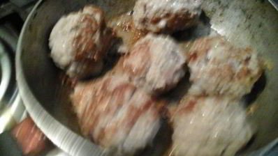 нежные говяжьи тефтели с белым соусом