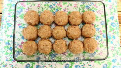 рыбные тефтели в сметанном соусе