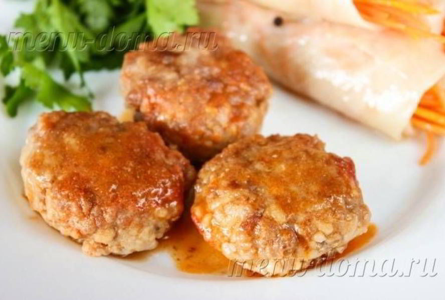 Тефтели с рисом в томатном соусе